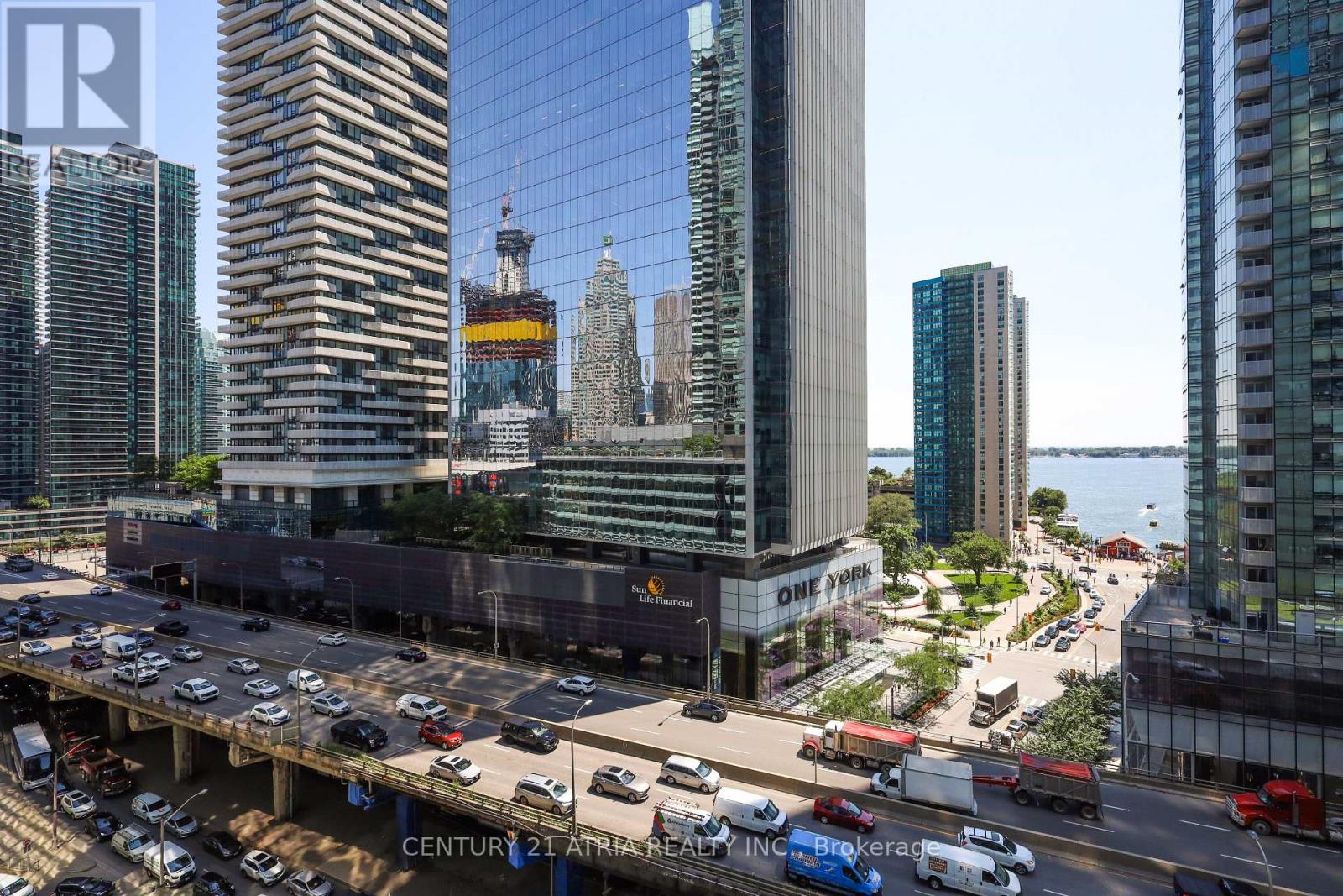 1002 - 14 York Street, Toronto, Ontario  M5J 0B1 - Photo 25 - C12566352