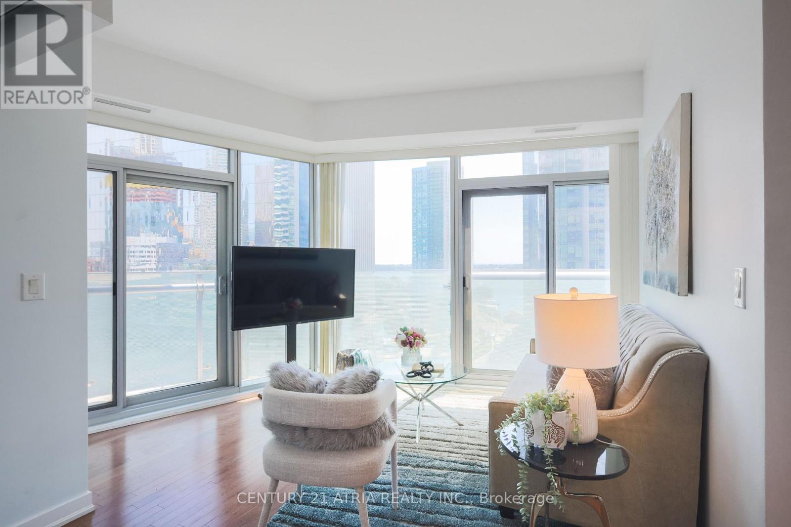 1002 - 14 York Street, Toronto, Ontario  M5J 0B1 - Photo 22 - C12566352