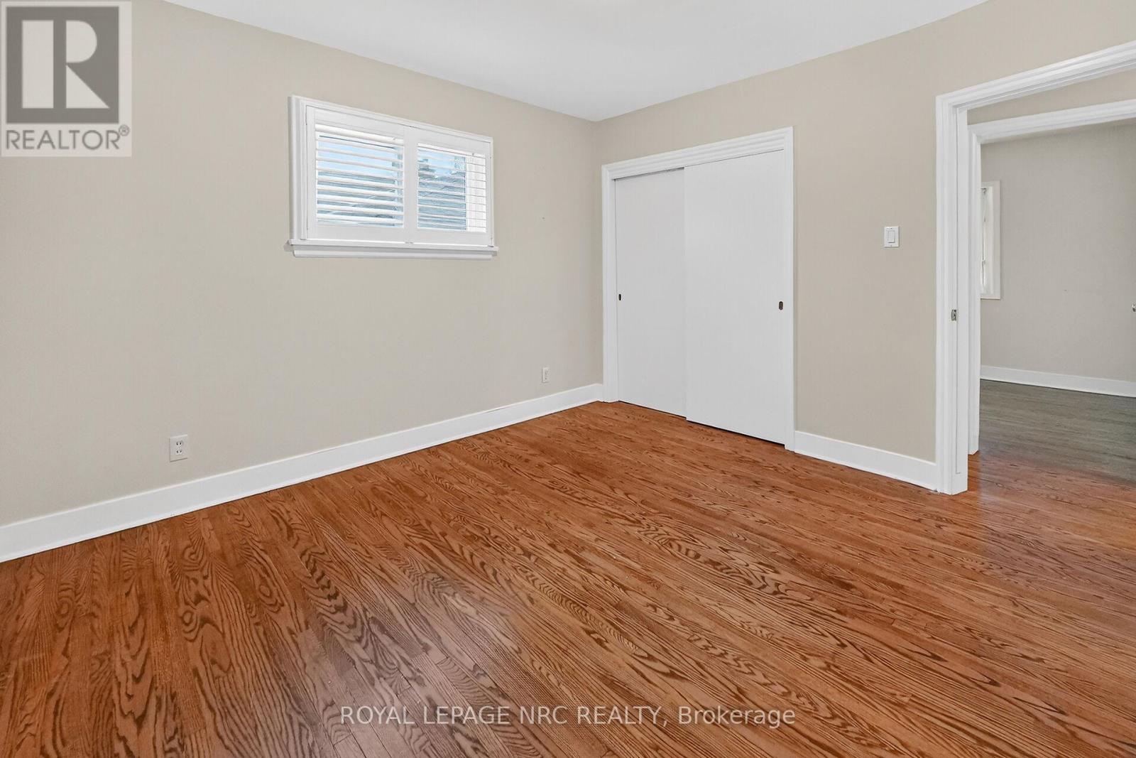 25 Elm Ridge Drive, St. Catharines, Ontario  L2T 2A7 - Photo 14 - X12566906