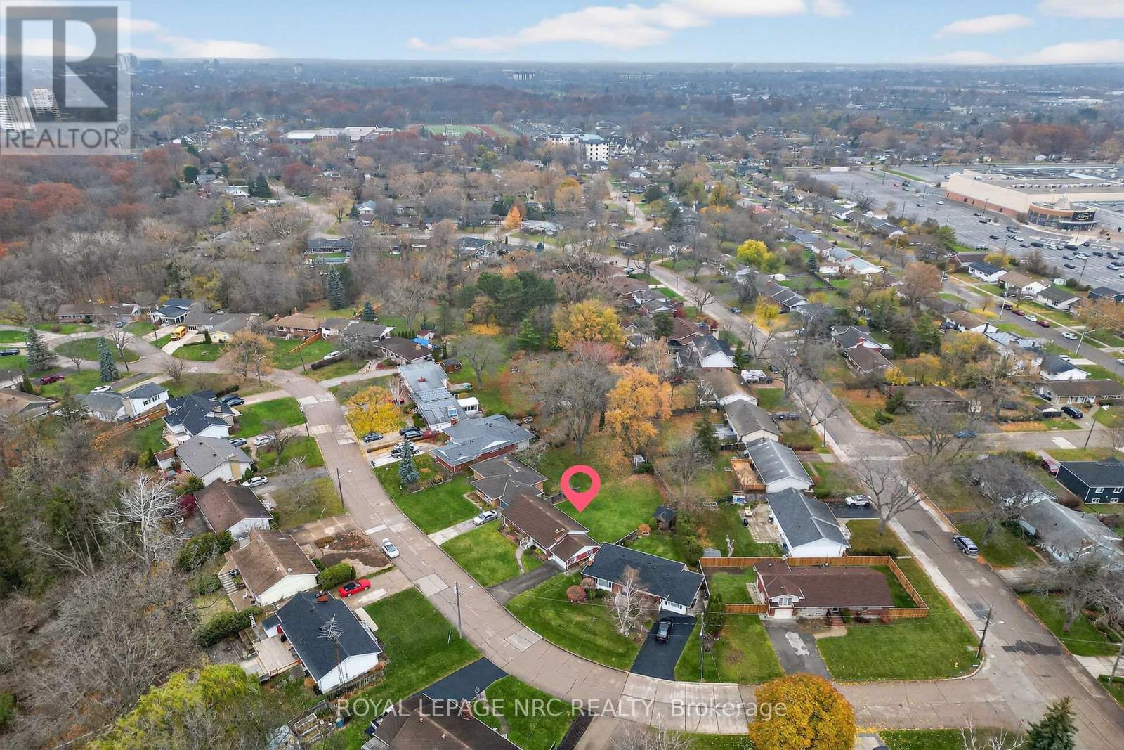 25 Elm Ridge Drive, St. Catharines, Ontario  L2T 2A7 - Photo 35 - X12566906