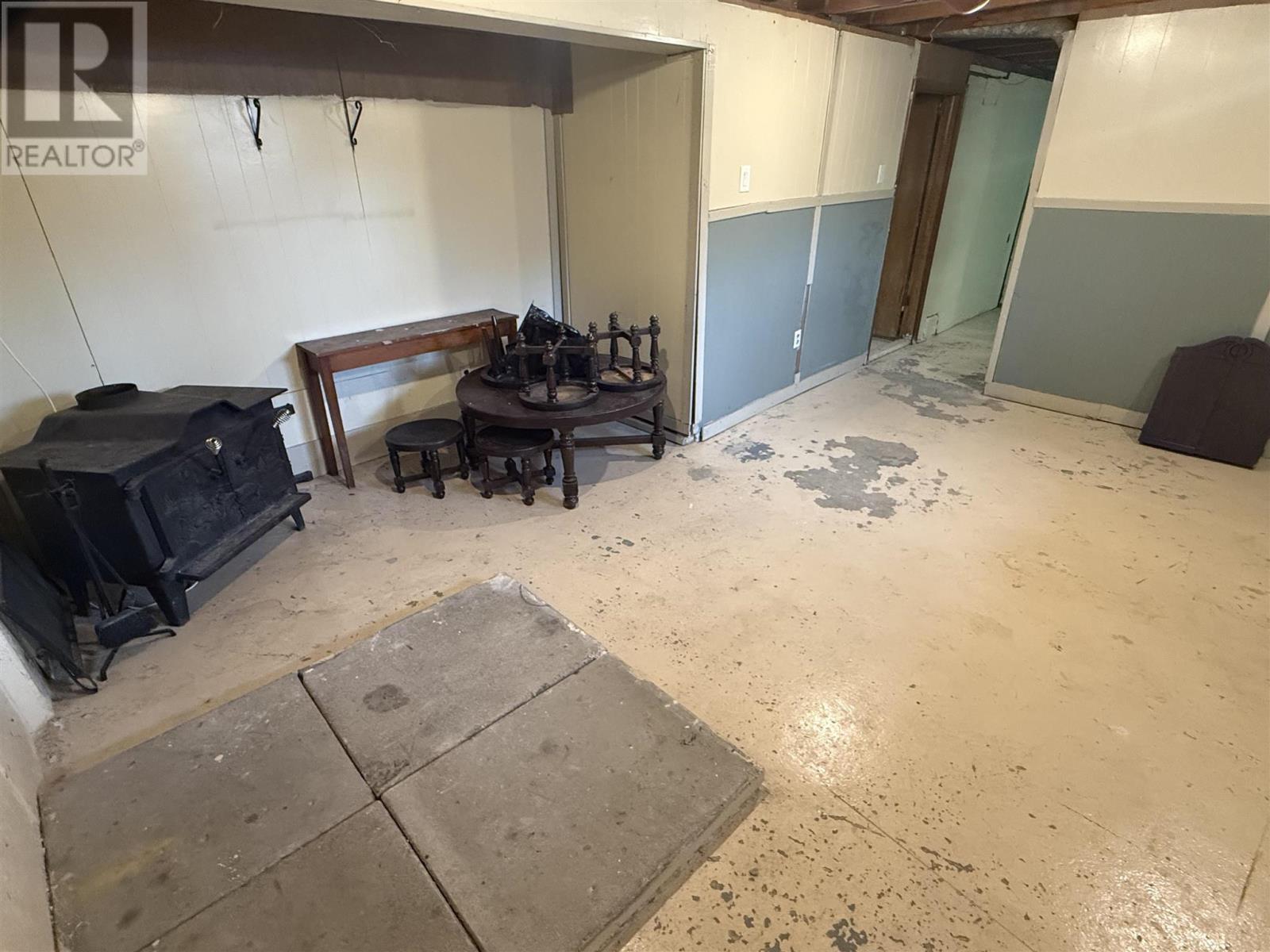 1 Balsam Pl, Elliot Lake, Ontario  P5A 2H4 - Photo 39 - SM253058