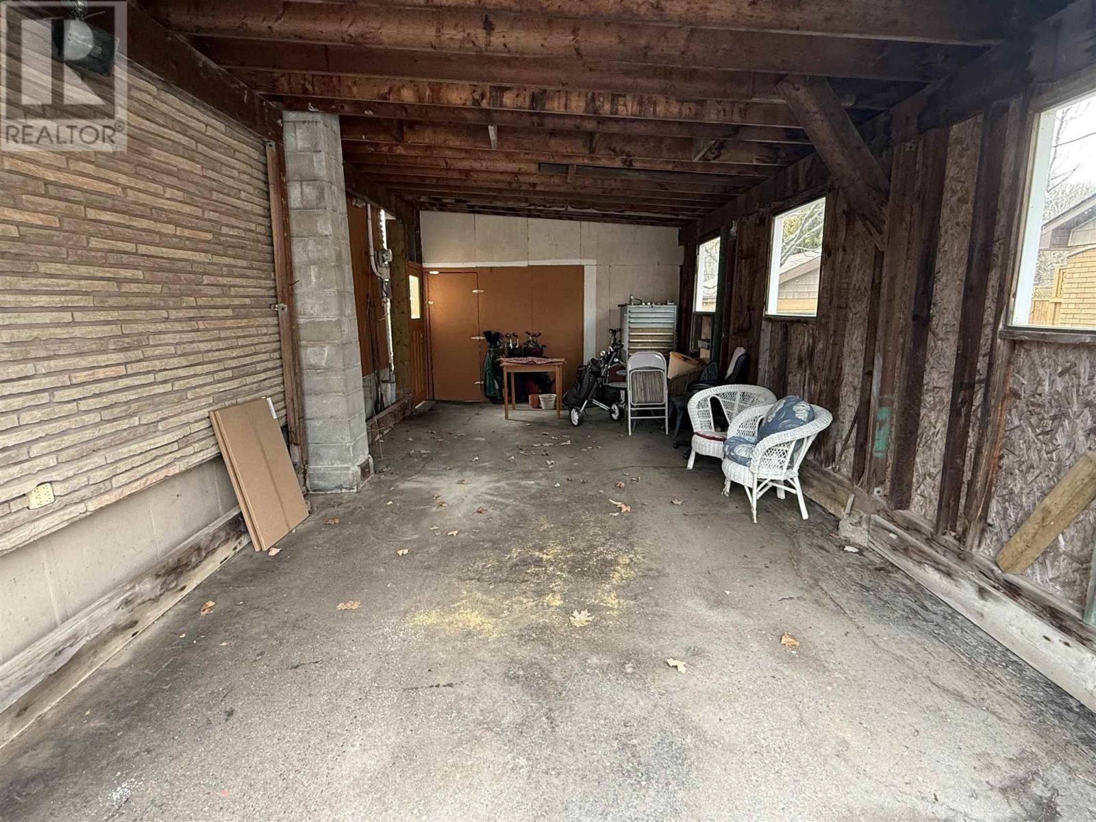 1 Balsam Pl, Elliot Lake, Ontario  P5A 2H4 - Photo 46 - SM253058