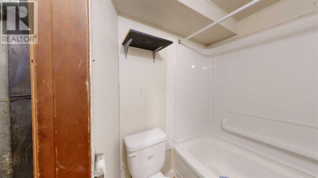 9622 108 Avenue, Grande Prairie, Alberta  T8V 1N3 - Photo 32 - A2270901