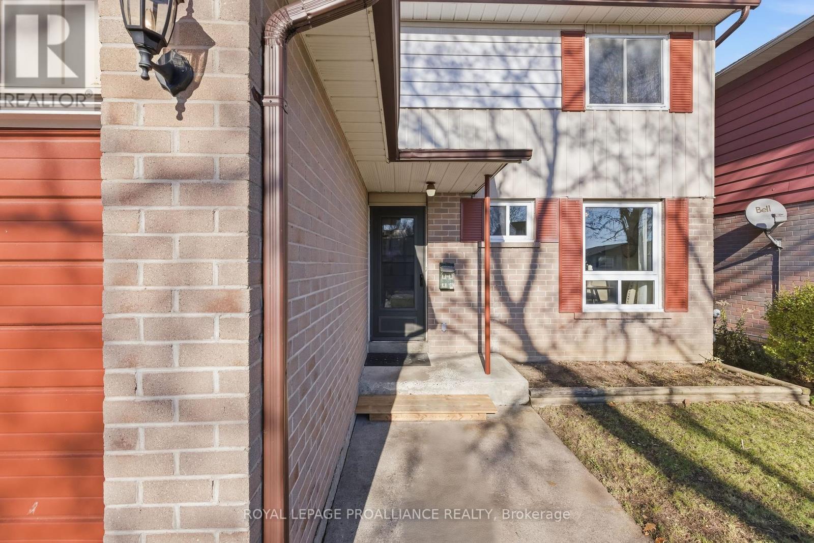 47 Arthur Mark Drive, Port Hope, Ontario  L1A 3W9 - Photo 3 - X12566788