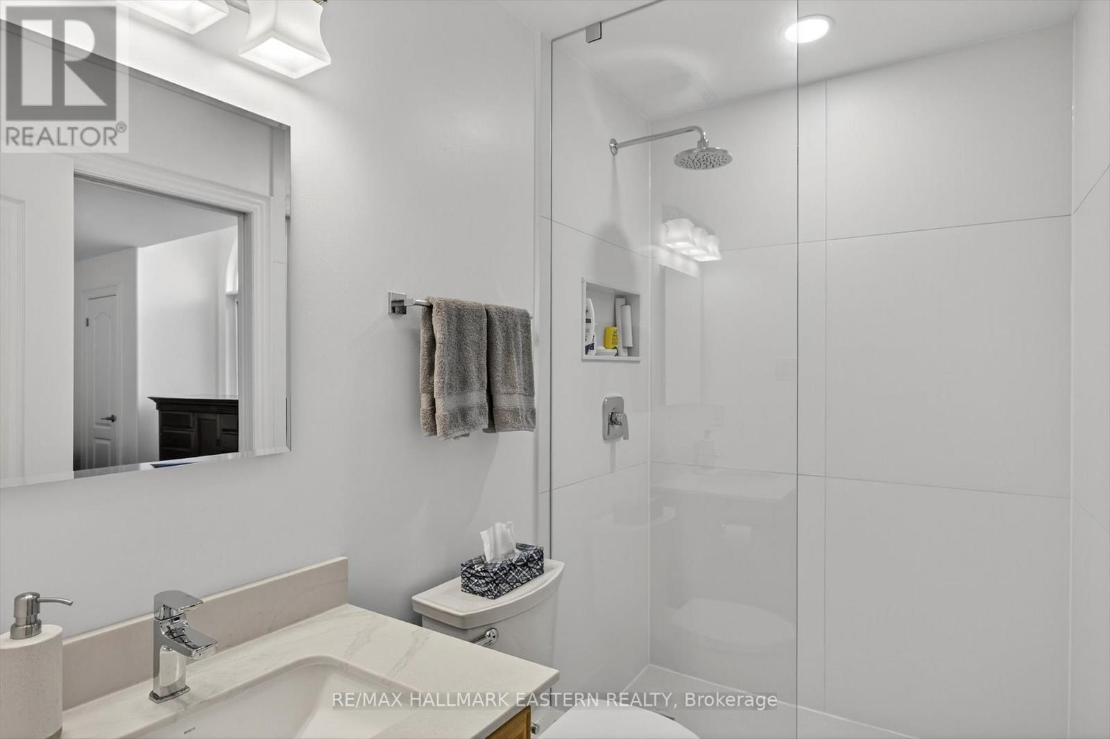 #1 - 929 Wentworth Street, Peterborough, Ontario  K9J 8R7 - Photo 11 - X12567010