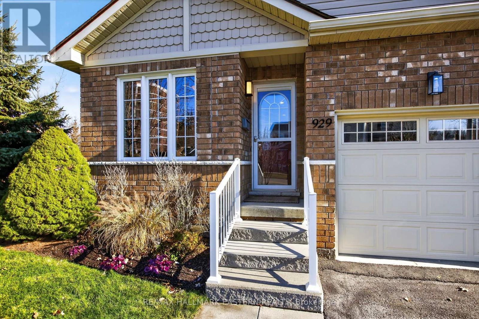 #1 - 929 Wentworth Street, Peterborough, Ontario  K9J 8R7 - Photo 4 - X12567010