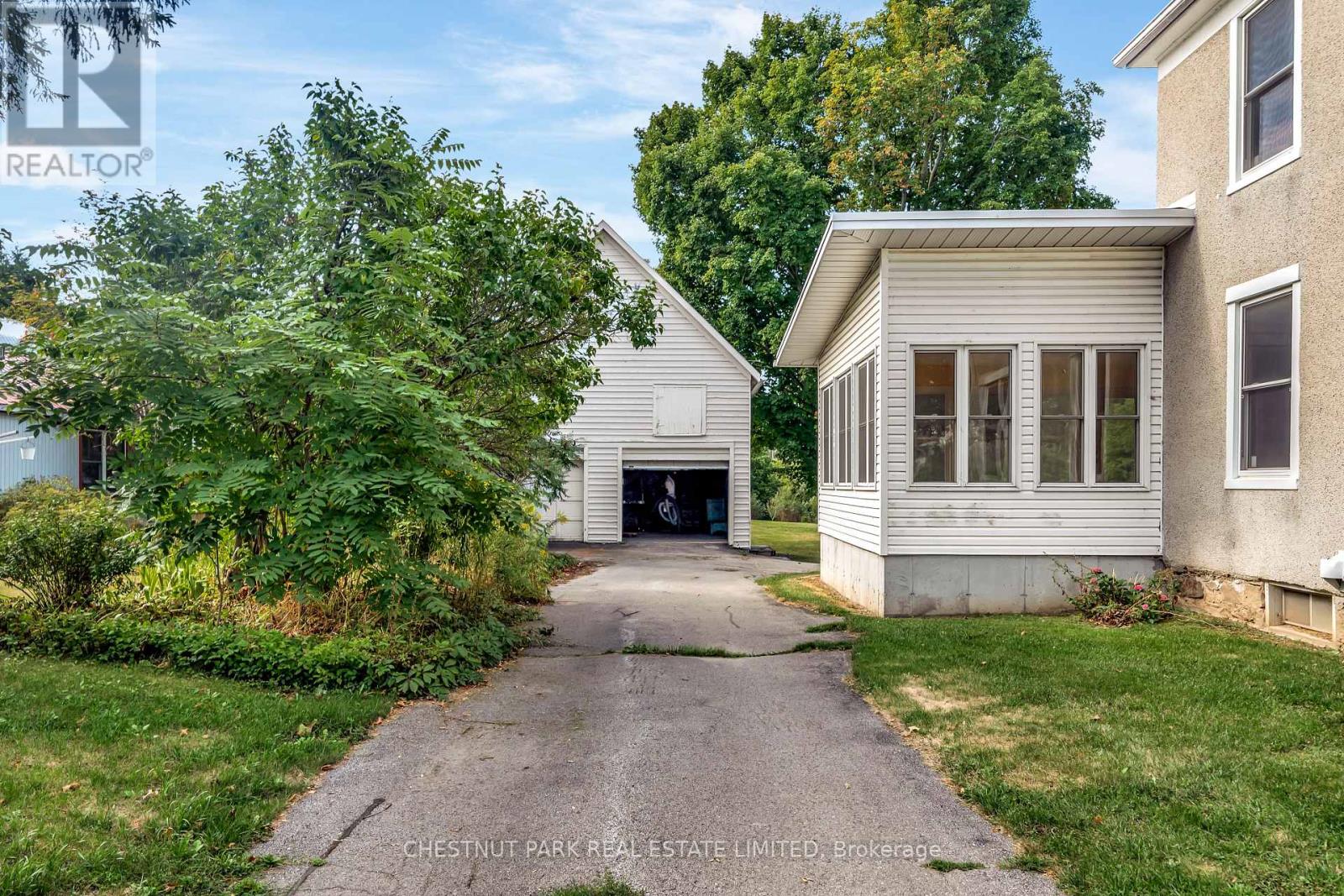 385 Bloomfield Main Street, Prince Edward County, Ontario  K0K 1G0 - Photo 2 - X12567032