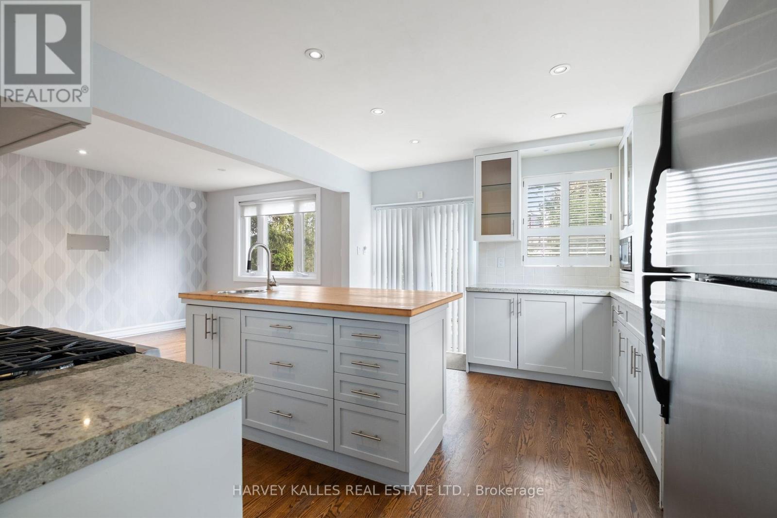 21 Kelso Avenue, Toronto, Ontario  M5M 4C4 - Photo 12 - C12566832