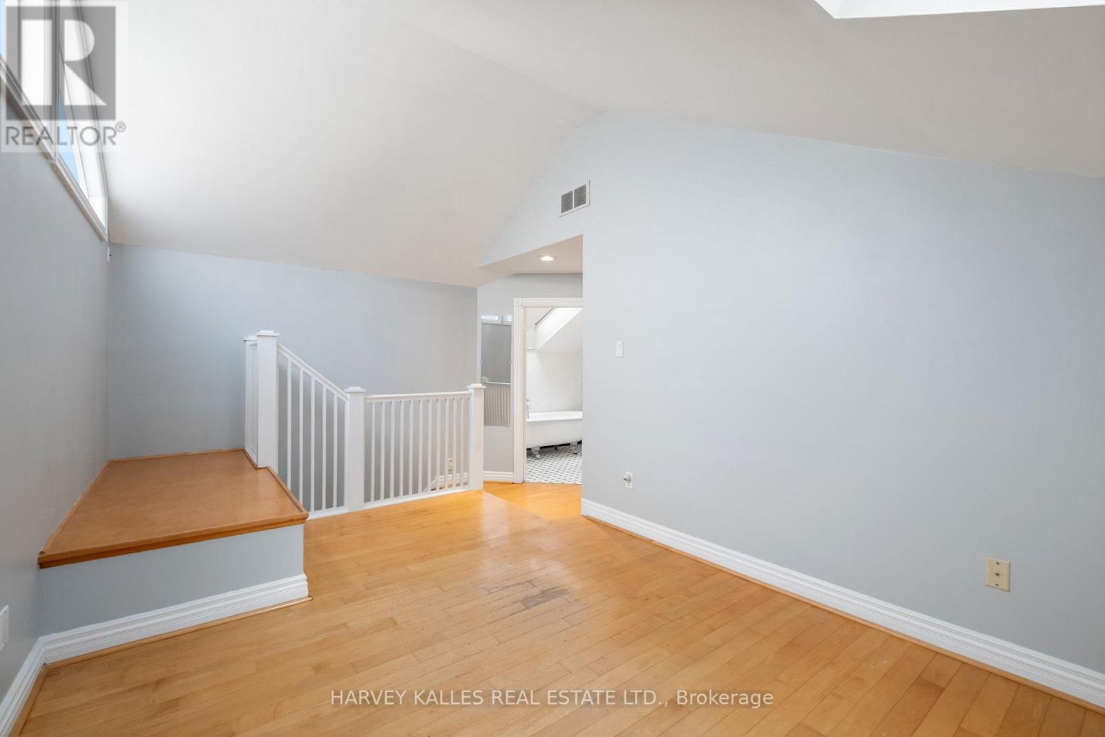 21 Kelso Avenue, Toronto, Ontario  M5M 4C4 - Photo 22 - C12566832