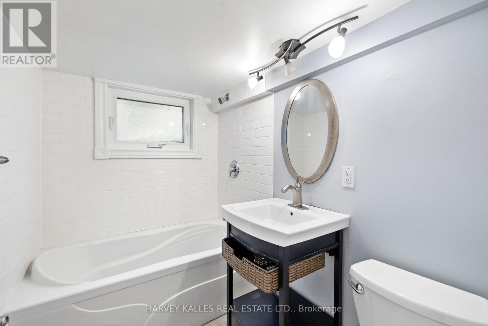 21 Kelso Avenue, Toronto, Ontario  M5M 4C4 - Photo 36 - C12566832