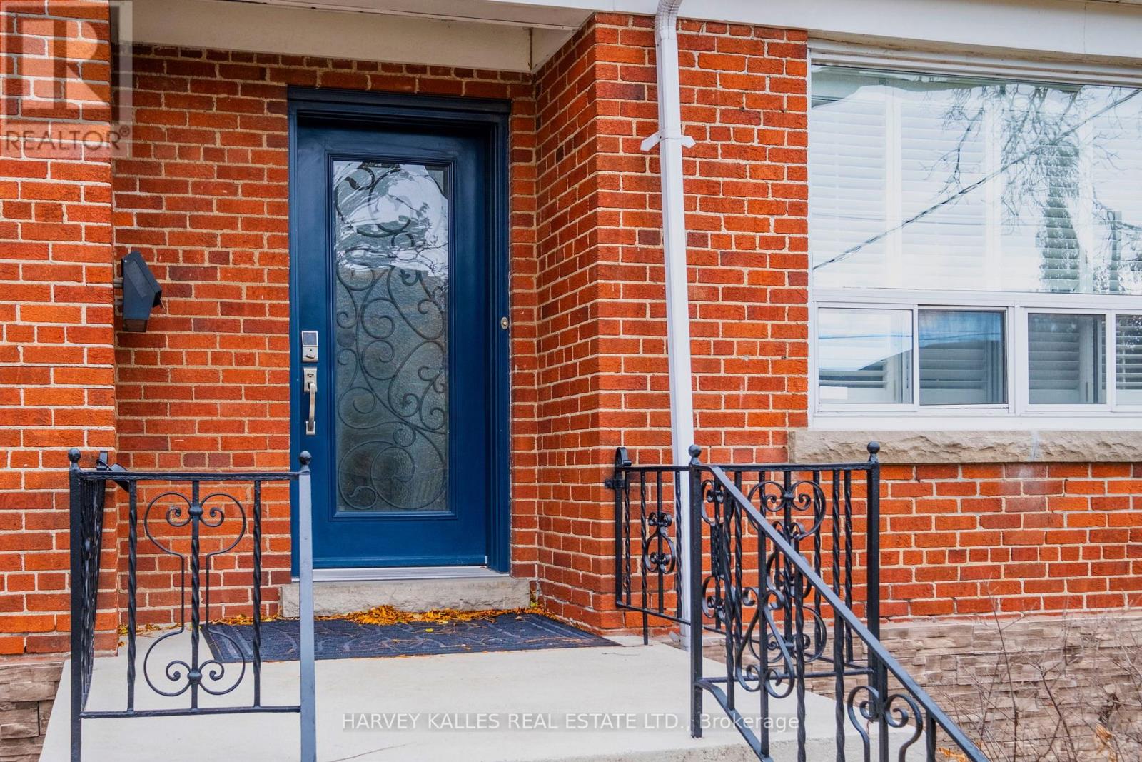 21 Kelso Avenue, Toronto, Ontario  M5M 4C4 - Photo 4 - C12566832