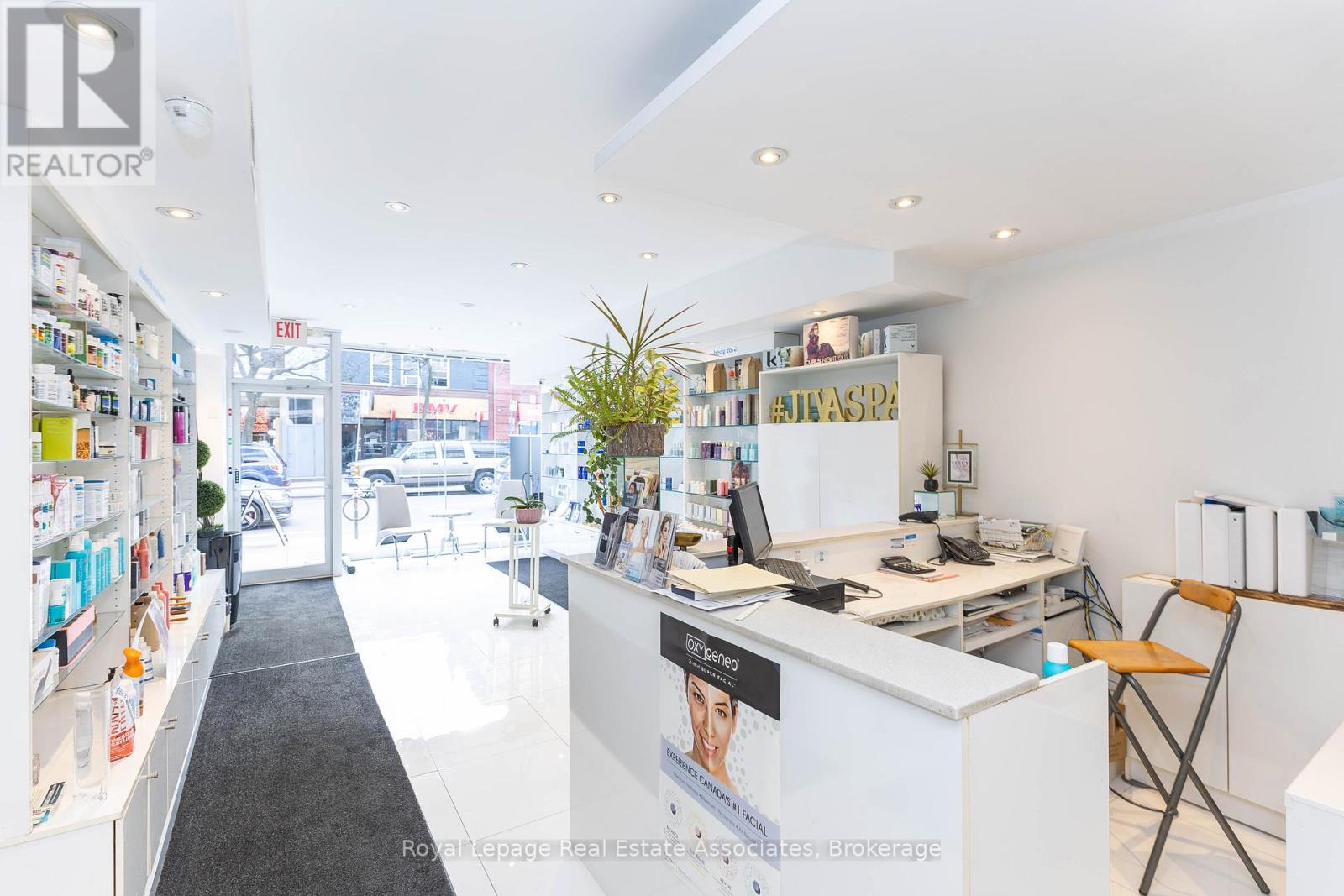 390 Bloor Street W, Toronto, Ontario  M5S 1X4 - Photo 18 - C12566870