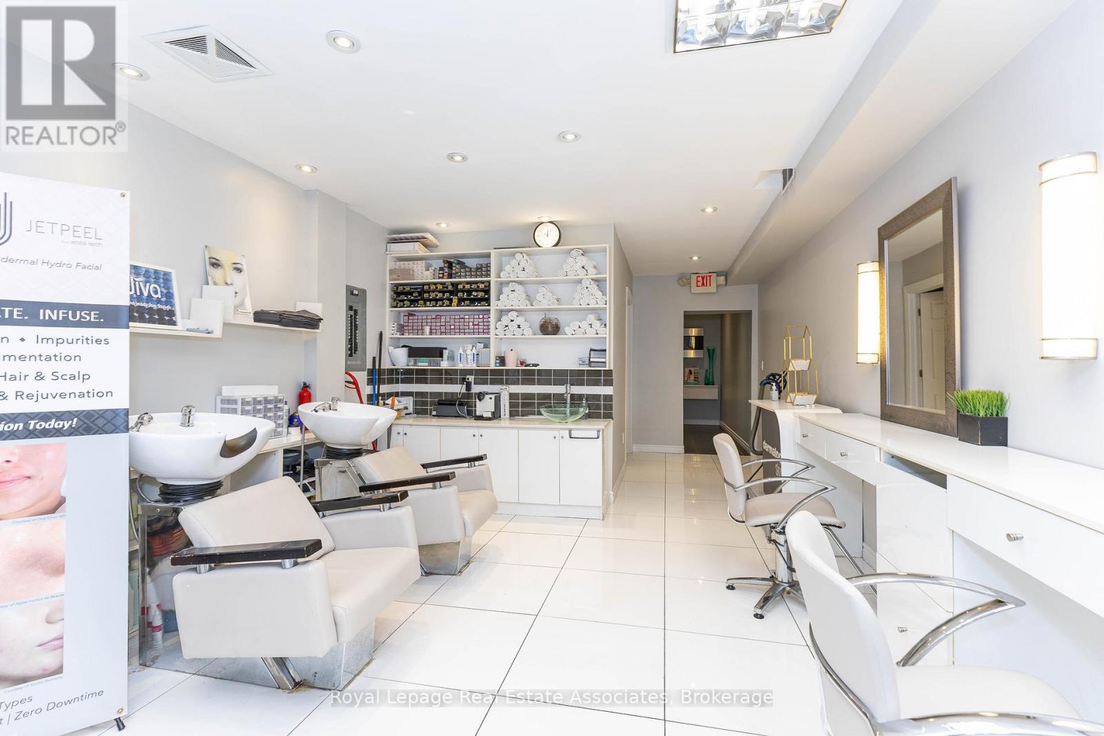 390 Bloor Street W, Toronto, Ontario  M5S 1X4 - Photo 7 - C12566870