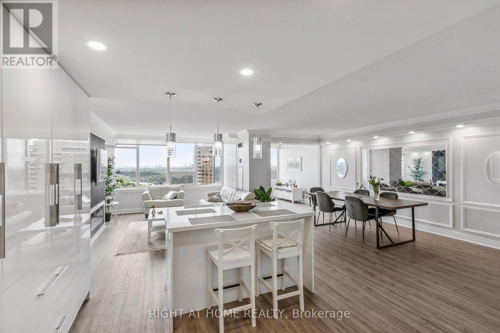 2704 - 55 Skymark Drive, Toronto, Ontario  M2H 3N4 - Photo 24 - C12566972