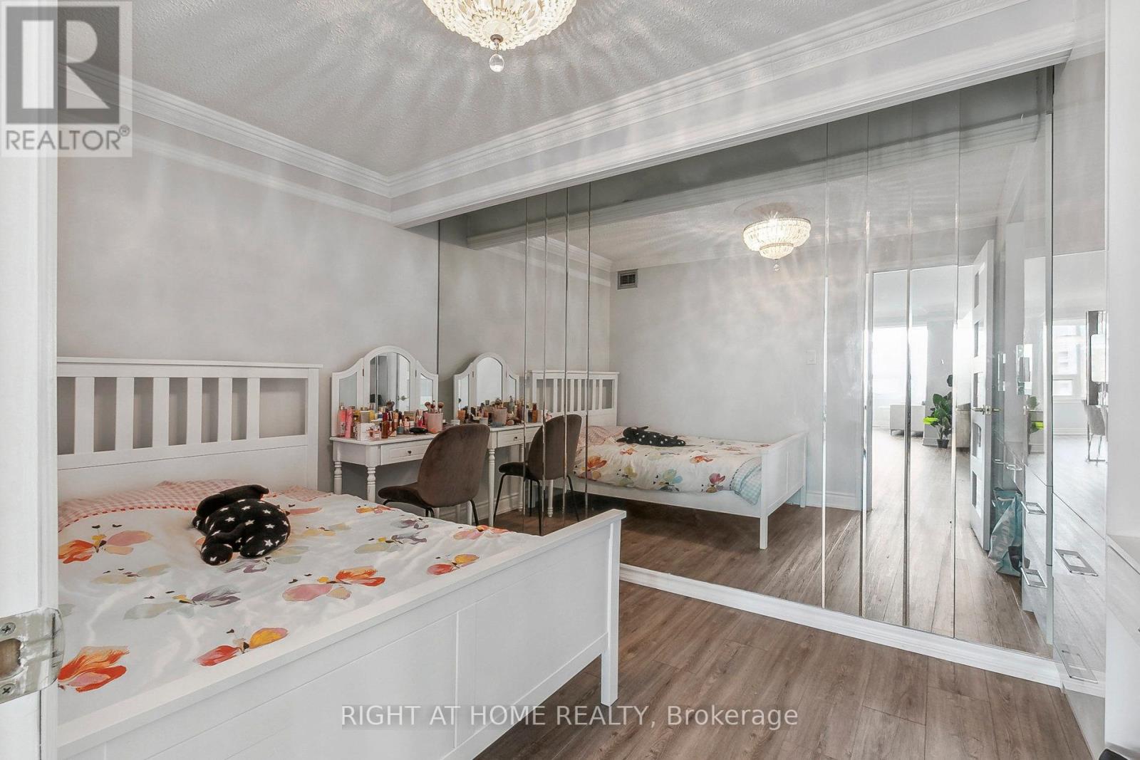 2704 - 55 Skymark Drive, Toronto, Ontario  M2H 3N4 - Photo 28 - C12566972