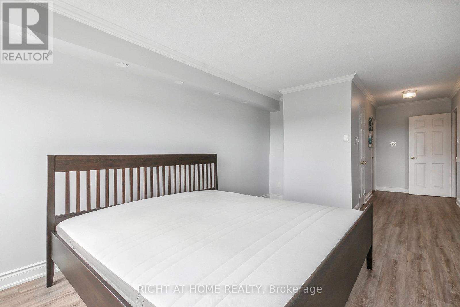 2704 - 55 Skymark Drive, Toronto, Ontario  M2H 3N4 - Photo 31 - C12566972
