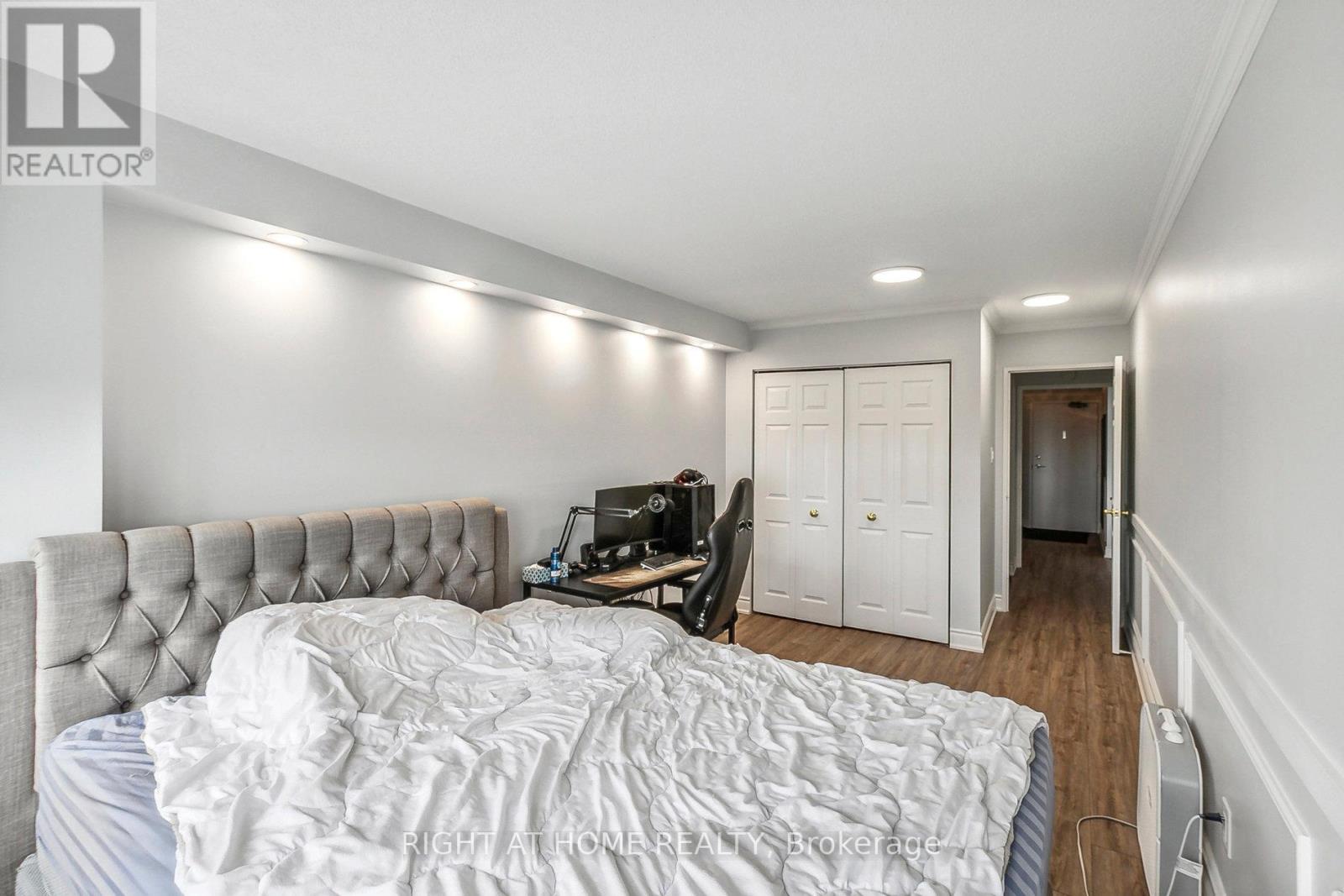 2704 - 55 Skymark Drive, Toronto, Ontario  M2H 3N4 - Photo 32 - C12566972