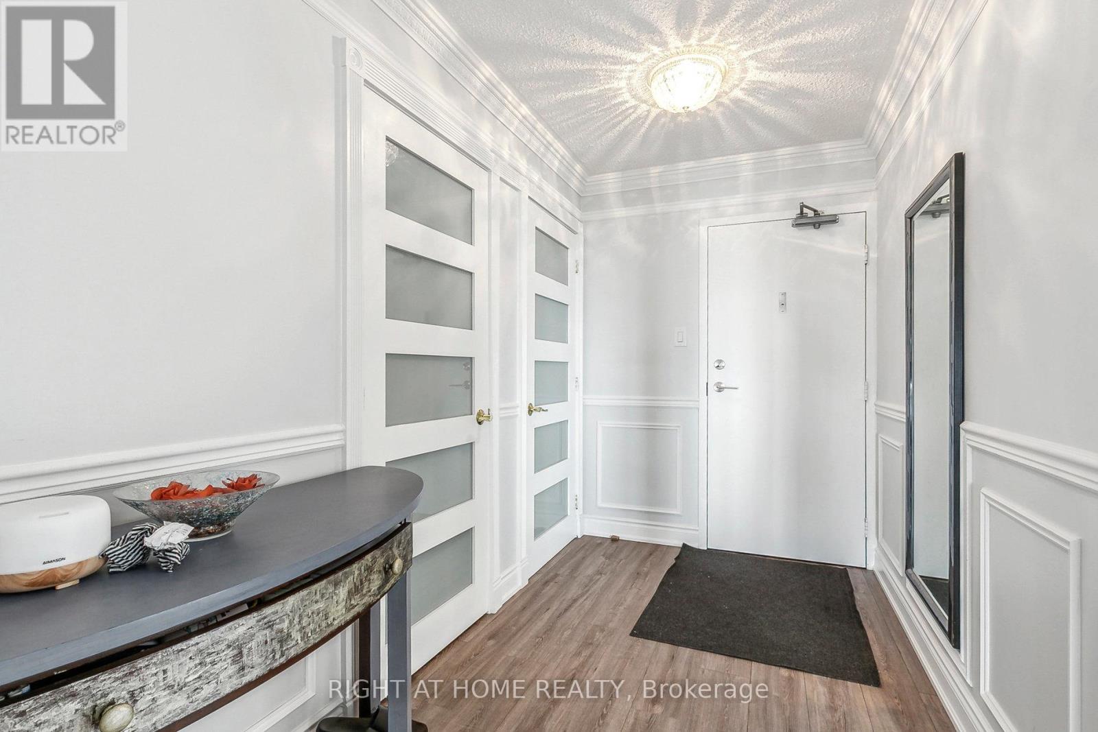 2704 - 55 Skymark Drive, Toronto, Ontario  M2H 3N4 - Photo 4 - C12566972