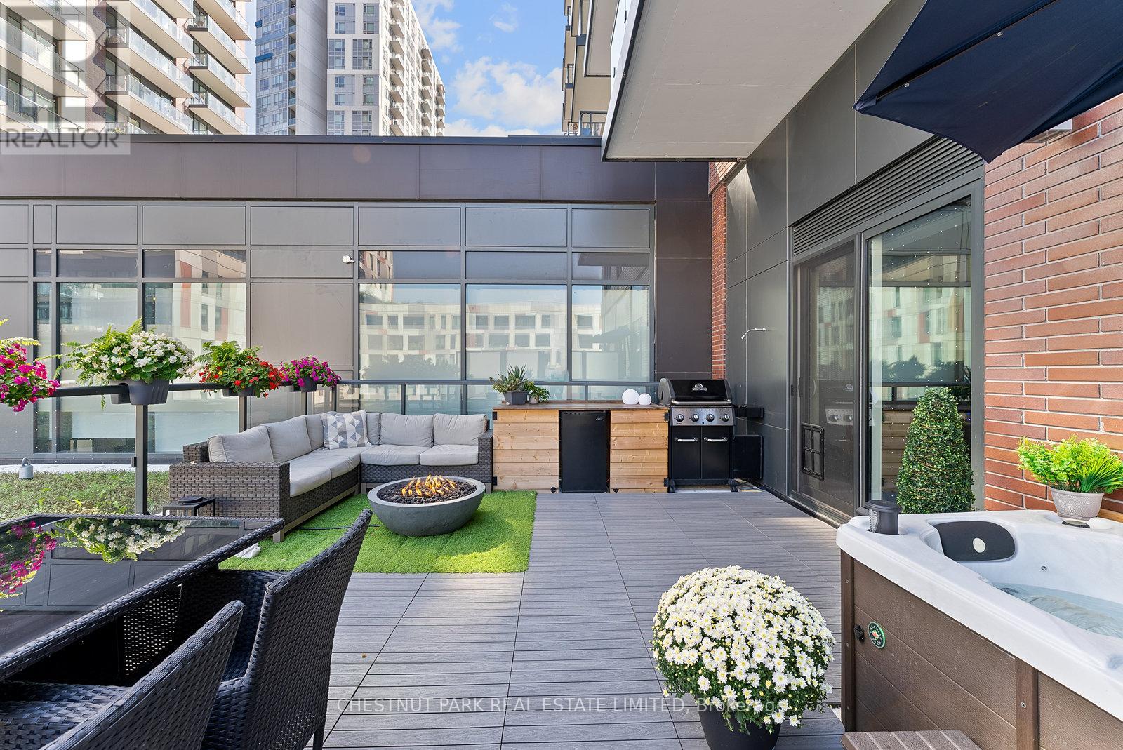 417 - 35 TUBMAN AVENUE, Toronto, Ontario