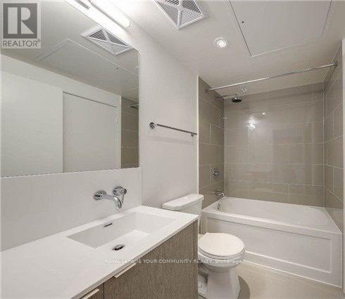 5003 - 100 Harbour Street, Toronto, Ontario  M5J 2T5 - Photo 10 - C12566994