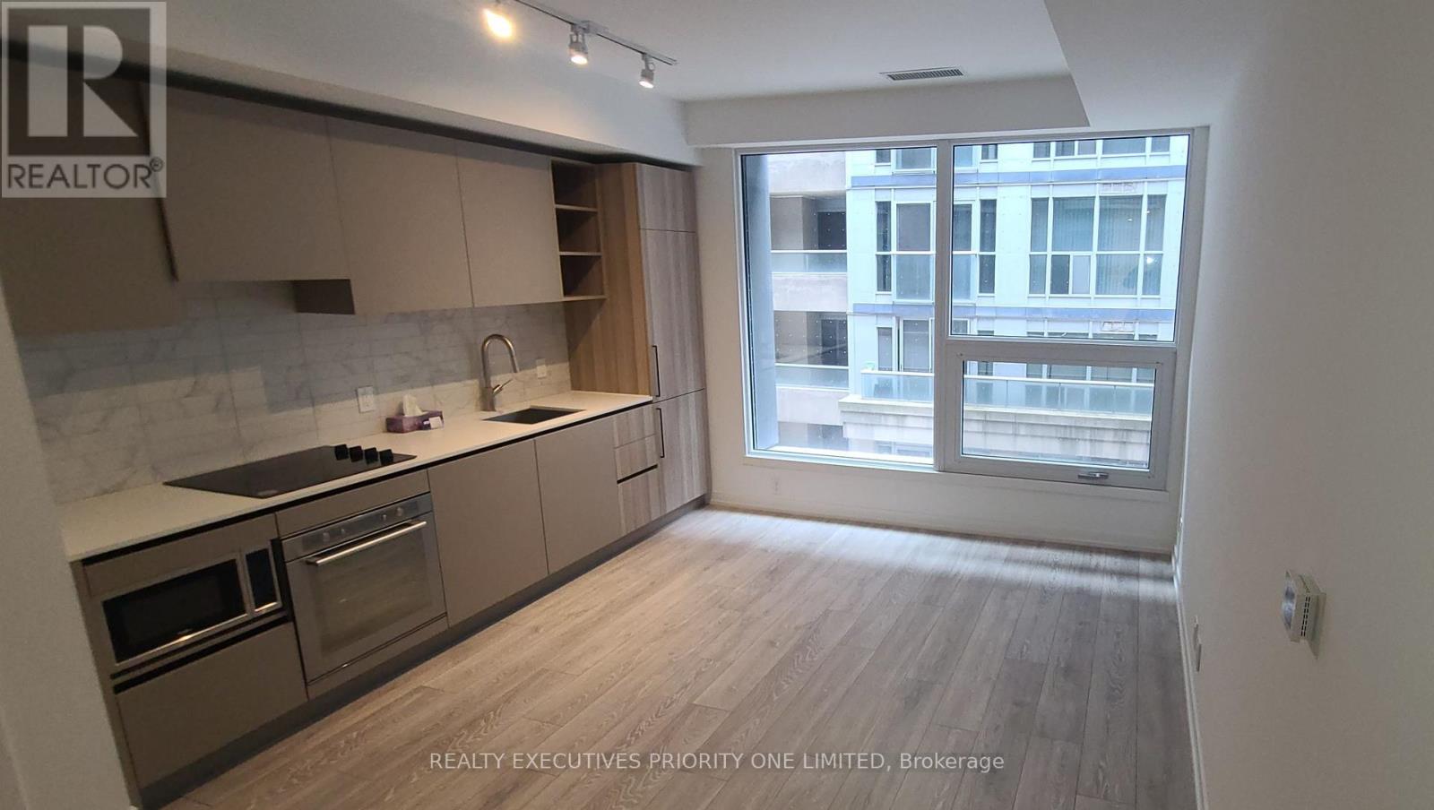 319 - 55 Mercer Street, Toronto, Ontario  M5V 0W4 - Photo 10 - C12567008