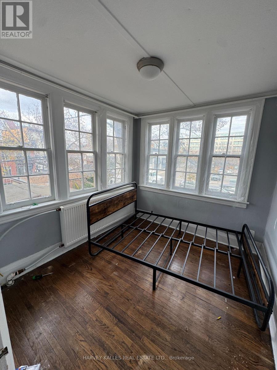 300 - 678 Huron Street, Toronto, Ontario  M5R 2R9 - Photo 2 - C12567014