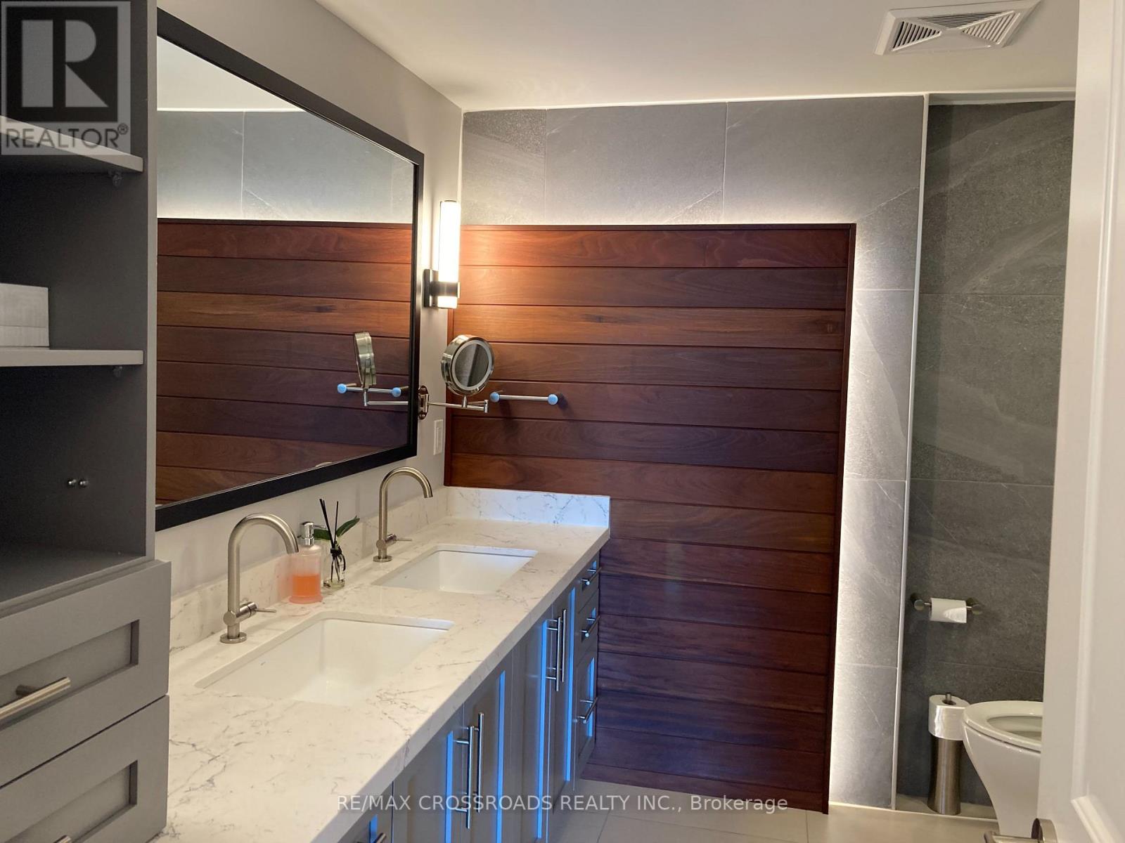 1819 - 85 East Liberty Street, Toronto, Ontario  M6K 3R4 - Photo 8 - C12567018