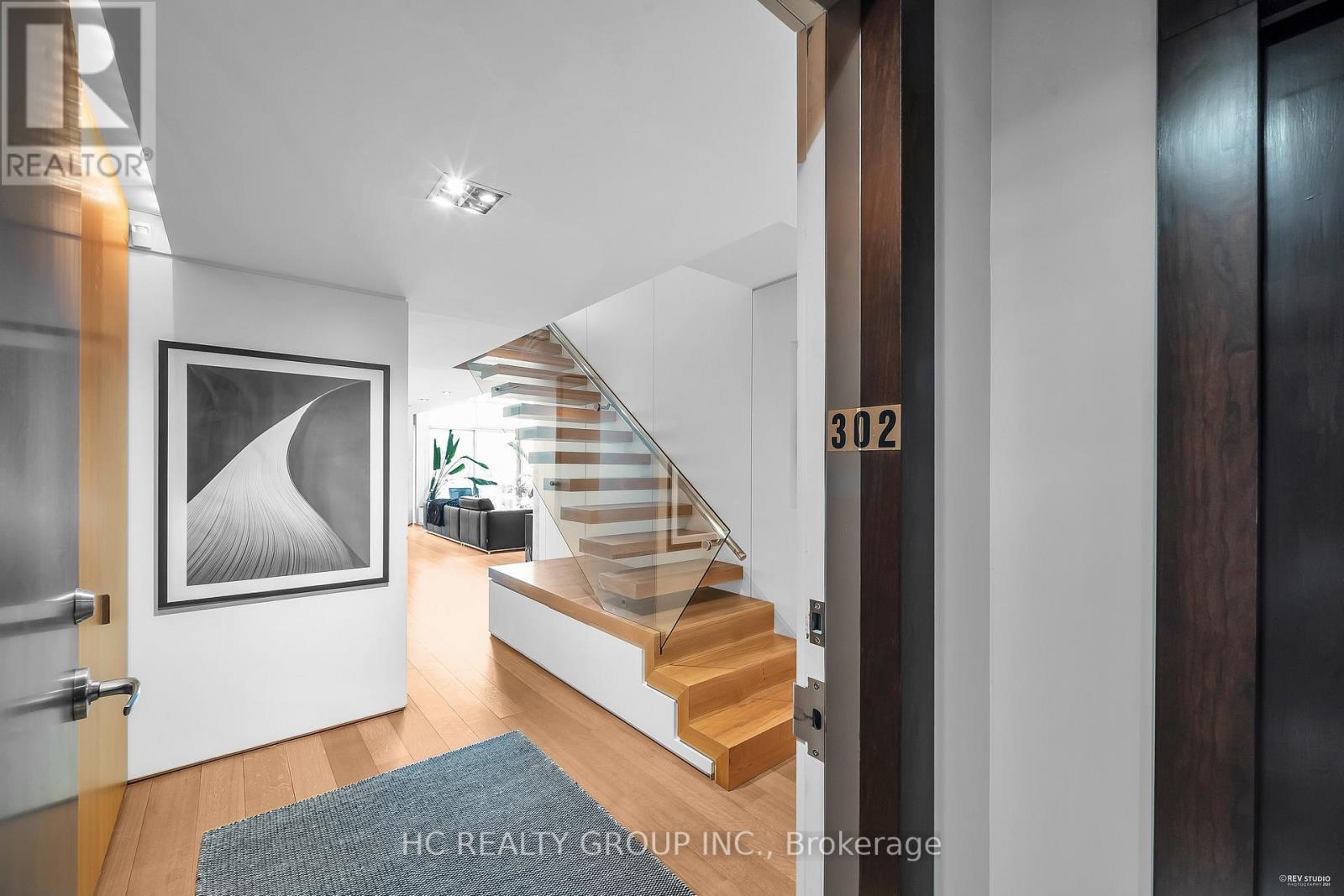 302 - 238 Davenport Road, Toronto, Ontario  M5R 1J6 - Photo 4 - C12567036