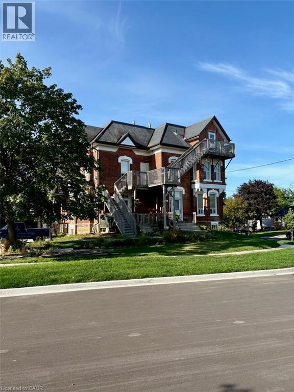 75 MCINTYRE Crescent Unit# 9, Georgetown, Ontario