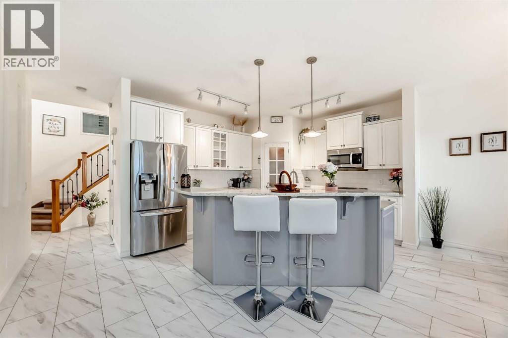 82 Mt Gibraltar Heights Se, Calgary, Alberta  T2Z 3R3 - Photo 7 - A2262179