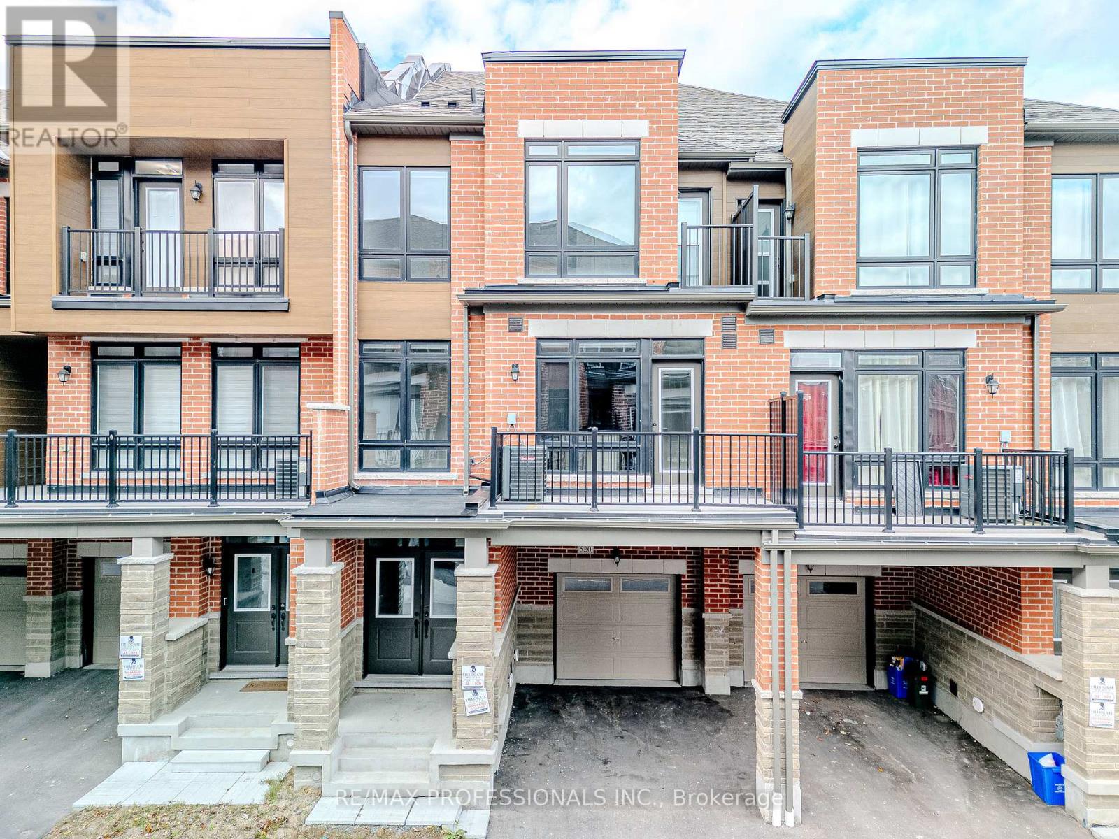 520 LITTLEWOOD LANE, Ajax, Ontario