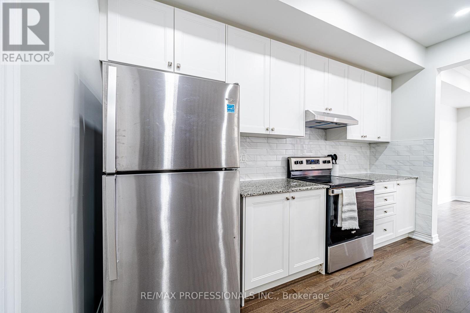 520 Littlewood Lane, Ajax, Ontario  L1S 0H1 - Photo 11 - E12566784