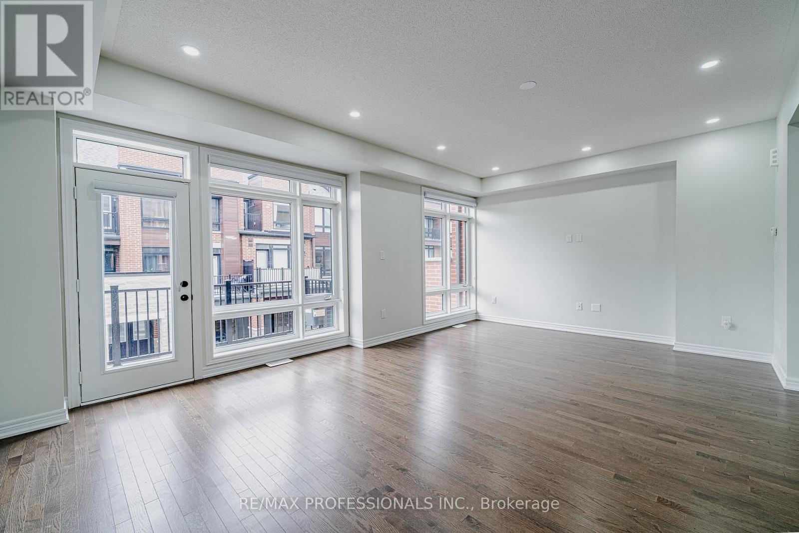 520 Littlewood Lane, Ajax, Ontario  L1S 0H1 - Photo 17 - E12566784