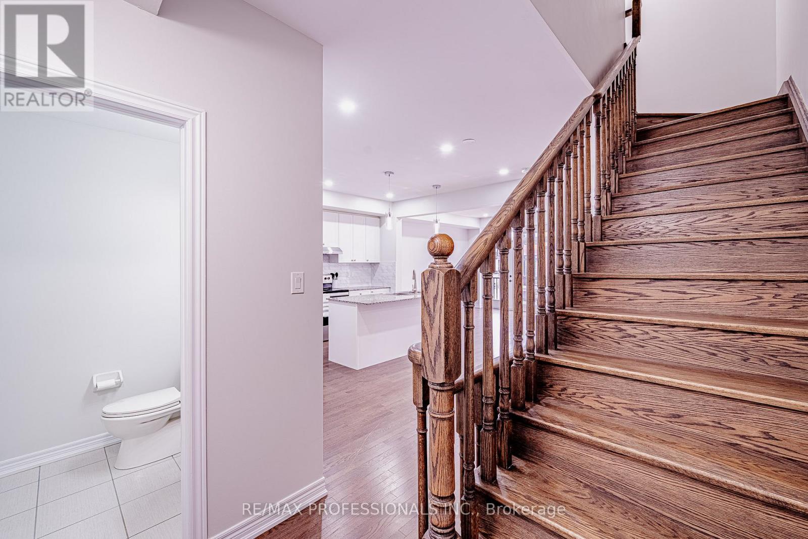 520 Littlewood Lane, Ajax, Ontario  L1S 0H1 - Photo 25 - E12566784