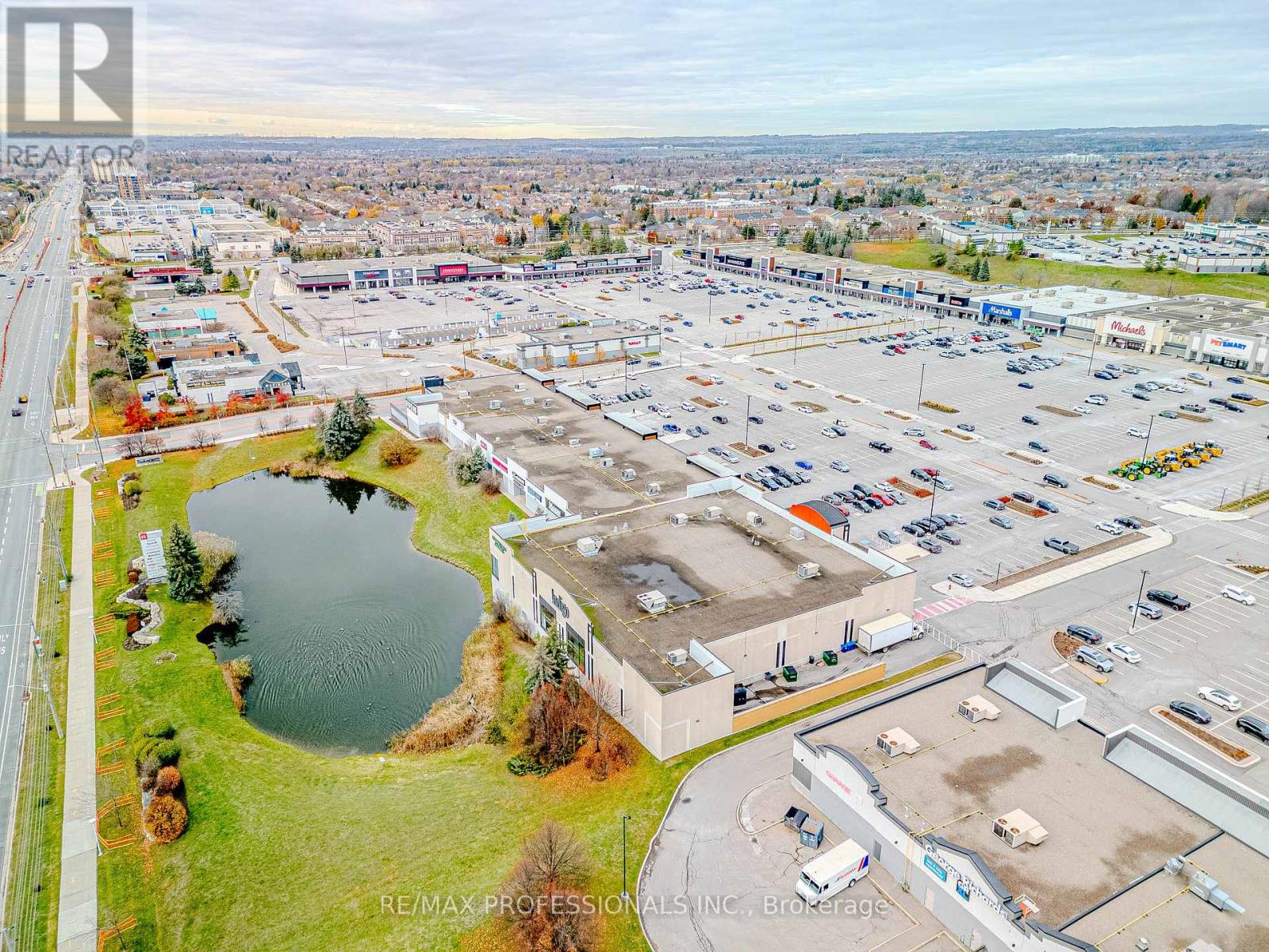 520 Littlewood Lane, Ajax, Ontario  L1S 0H1 - Photo 41 - E12566784