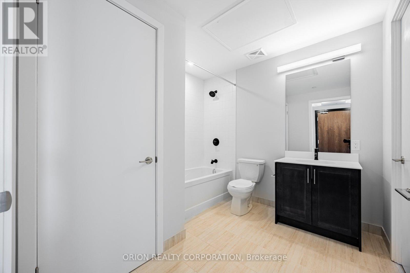 221 - 201 Brock Street S, Whitby, Ontario  L1N 4K2 - Photo 12 - E12566798