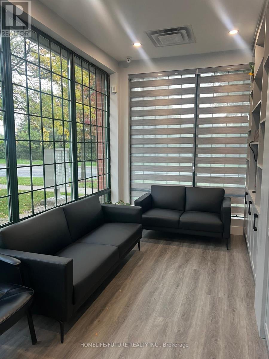 101 2ND FLR - 200 TIFFIELD ROAD, Toronto, Ontario