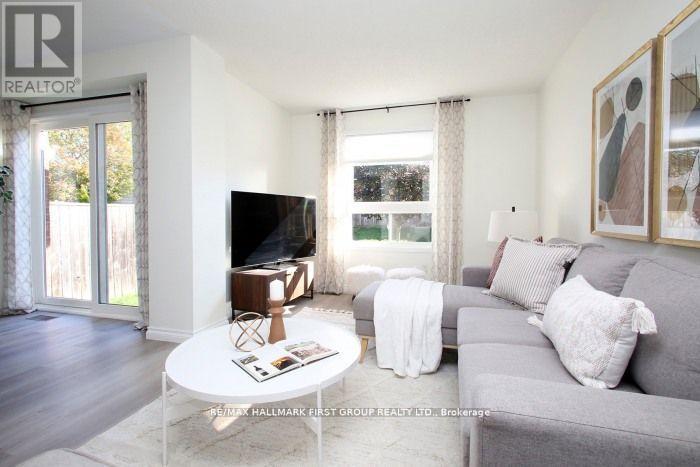 609 Coldstream Drive, Oshawa, Ontario  L1K 2T6 - Photo 4 - E12566862