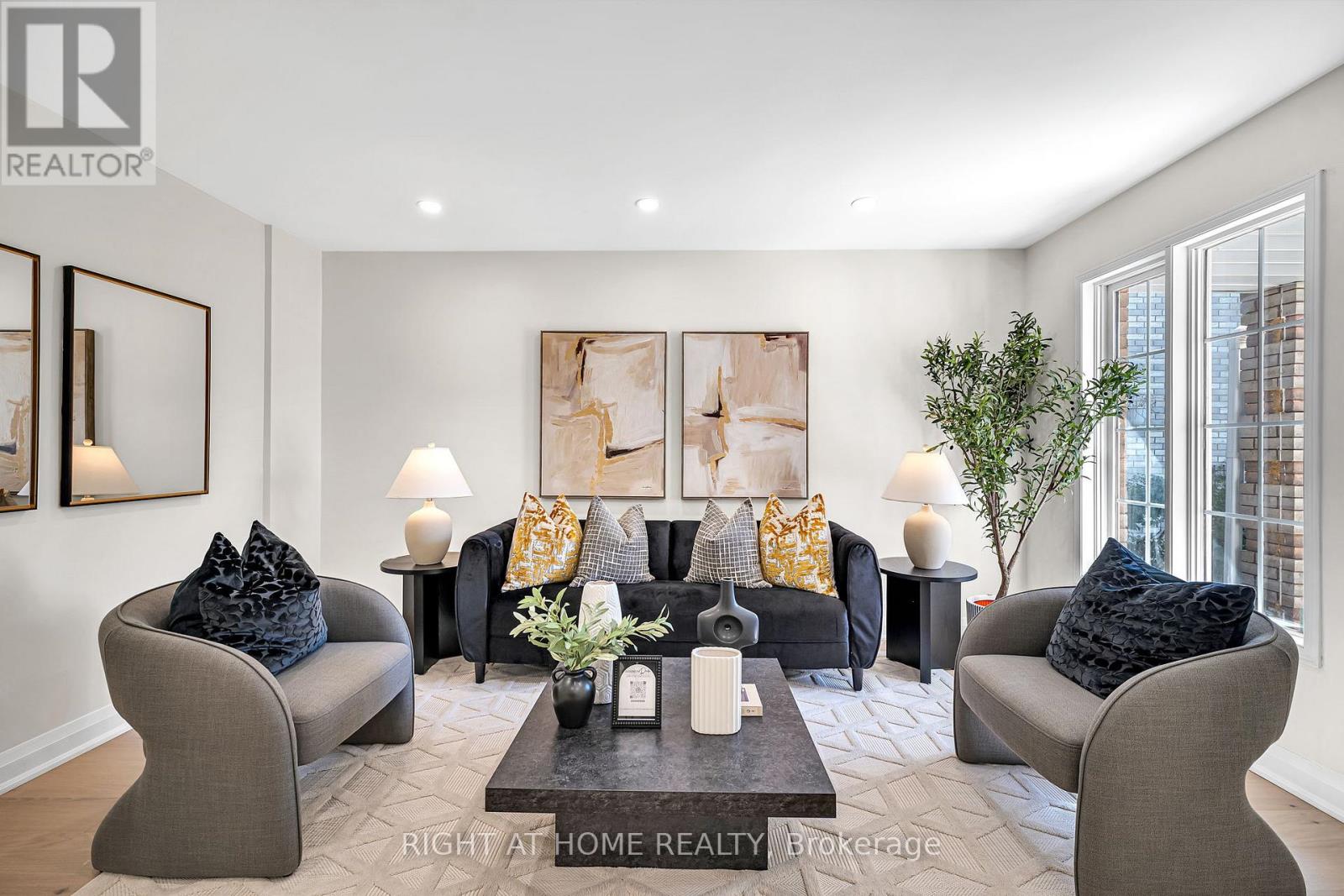 67 Reese Avenue, Ajax, Ontario  L1T 3V8 - Photo 4 - E12566980