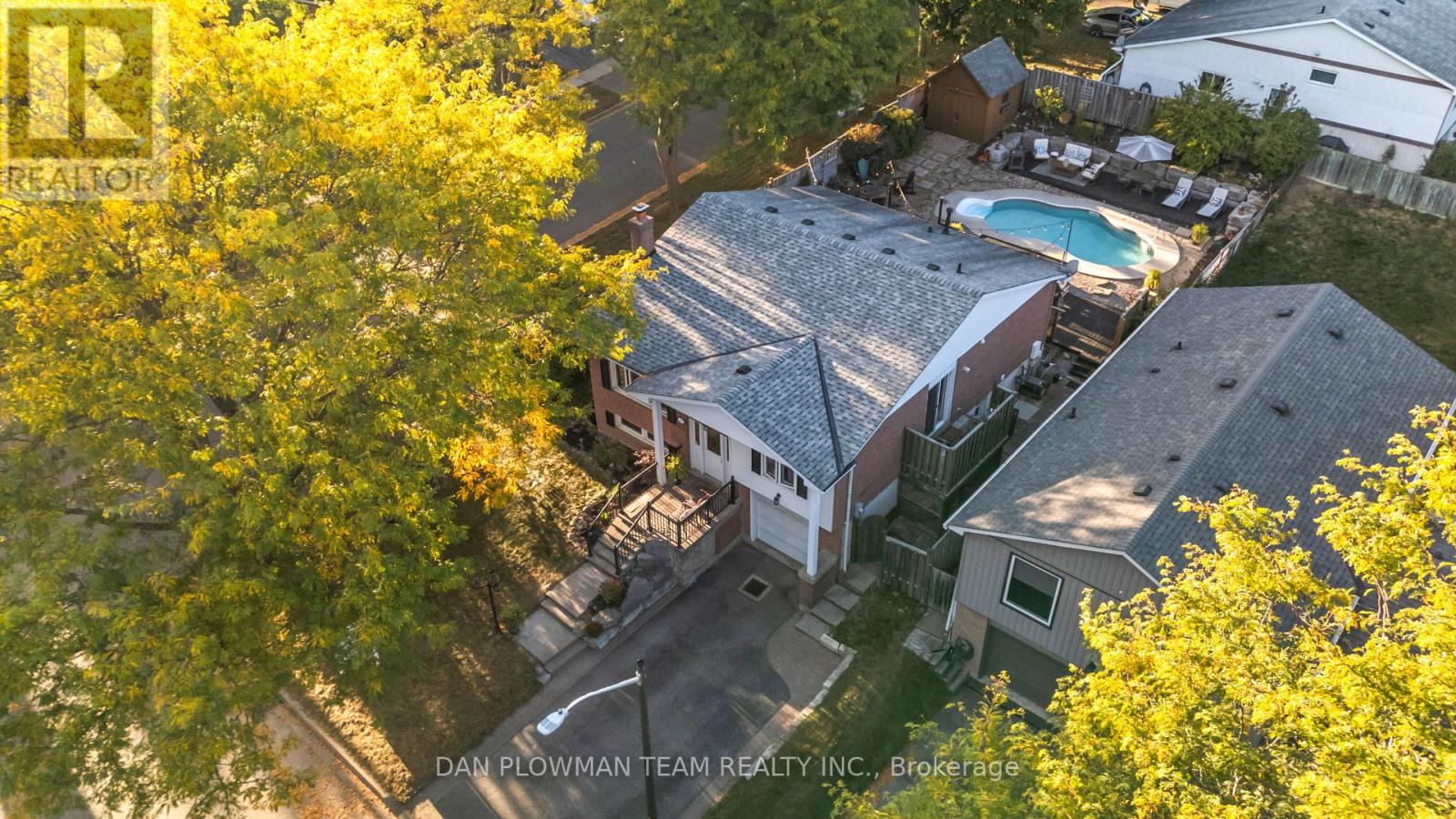 123 GUTHRIE CRESCENT, Whitby, Ontario