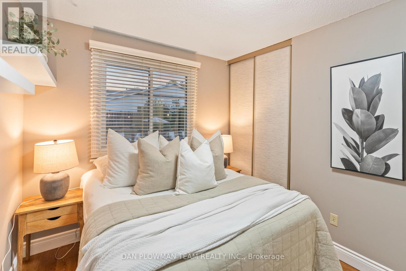 123 Guthrie Crescent, Whitby, Ontario  L1P 1A6 - Photo 23 - E12566984