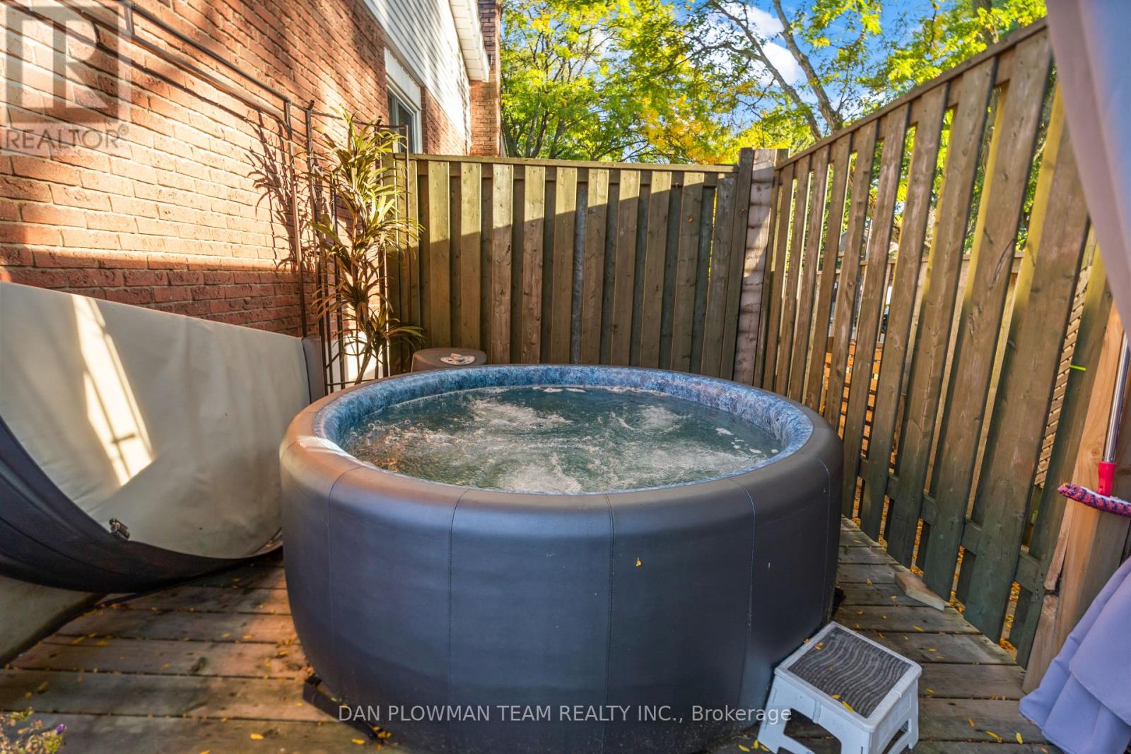 123 Guthrie Crescent, Whitby, Ontario  L1P 1A6 - Photo 34 - E12566984