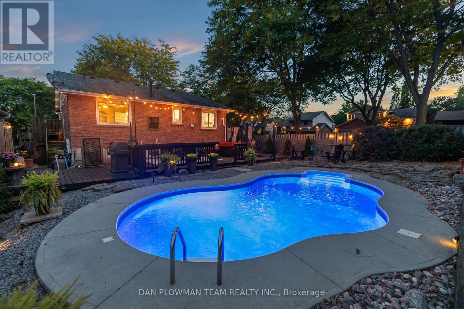 123 Guthrie Crescent, Whitby, Ontario  L1P 1A6 - Photo 37 - E12566984