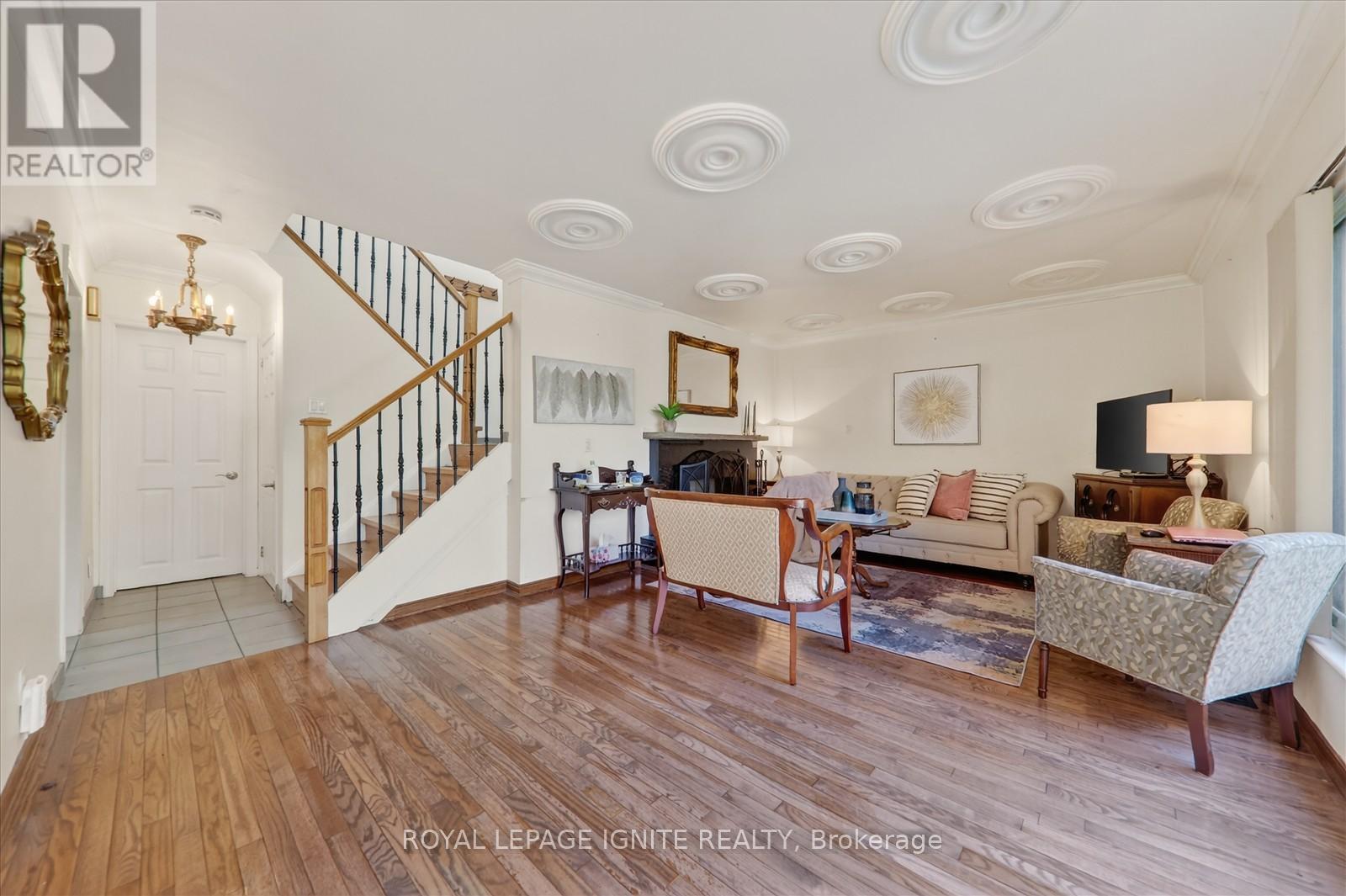 187 Birkdale Road, Toronto, Ontario  M1P 3R9 - Photo 10 - E12567024