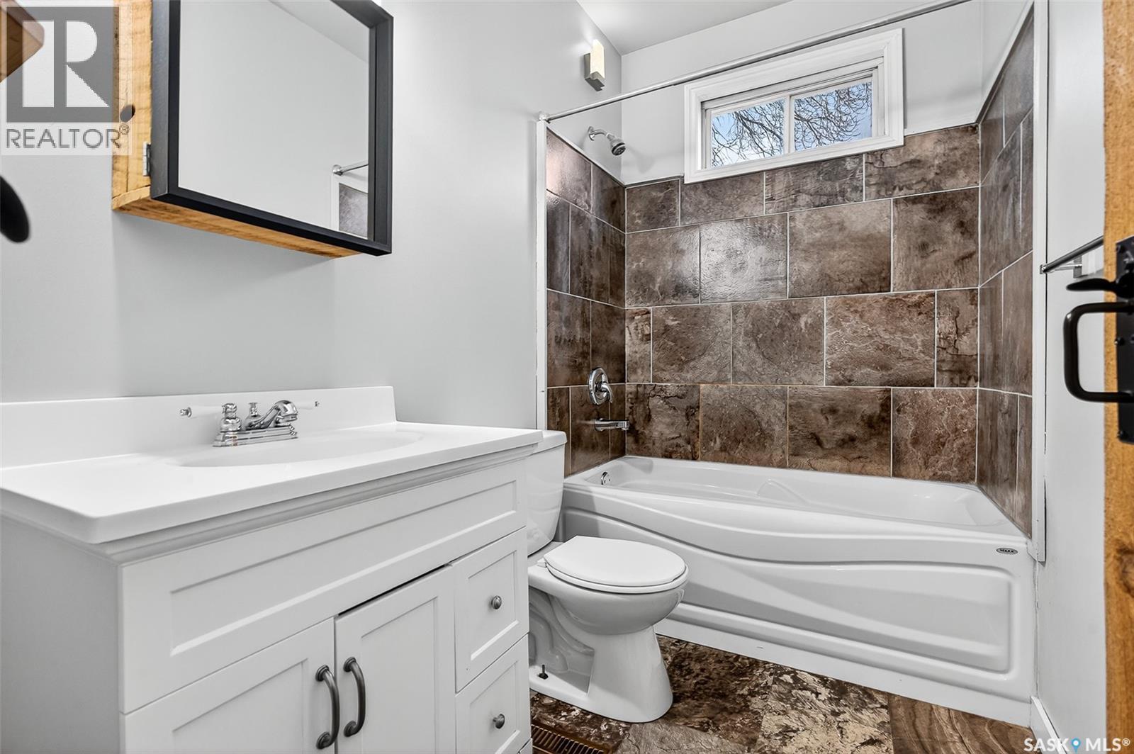 759 Ominica Street E, Moose Jaw, Saskatchewan  S6H 0H7 - Photo 27 - SK024439