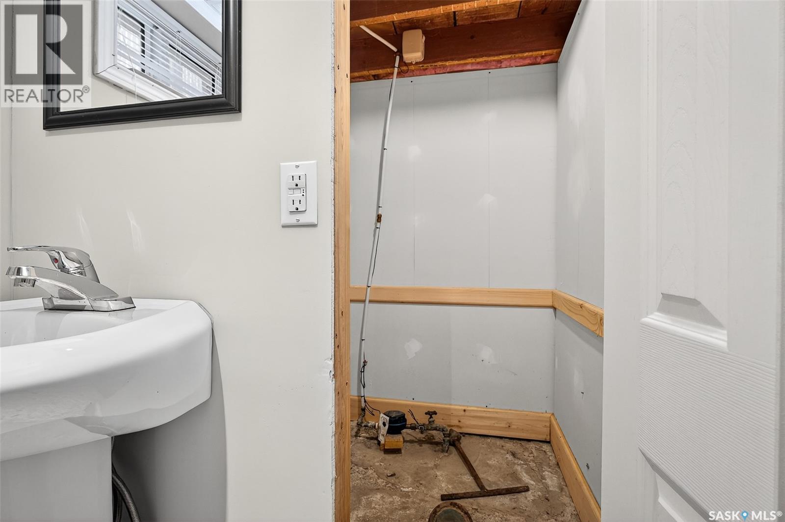 759 Ominica Street E, Moose Jaw, Saskatchewan  S6H 0H7 - Photo 33 - SK024439