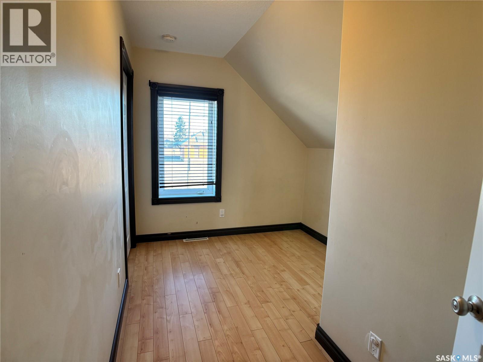 1208 Sixth Street, Estevan, Saskatchewan  S4A 1B1 - Photo 22 - SK024424