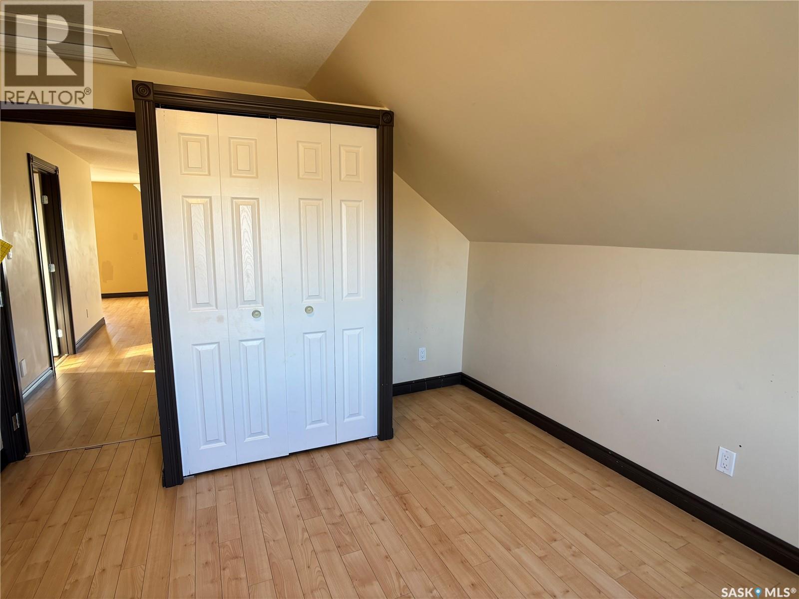 1208 Sixth Street, Estevan, Saskatchewan  S4A 1B1 - Photo 26 - SK024424