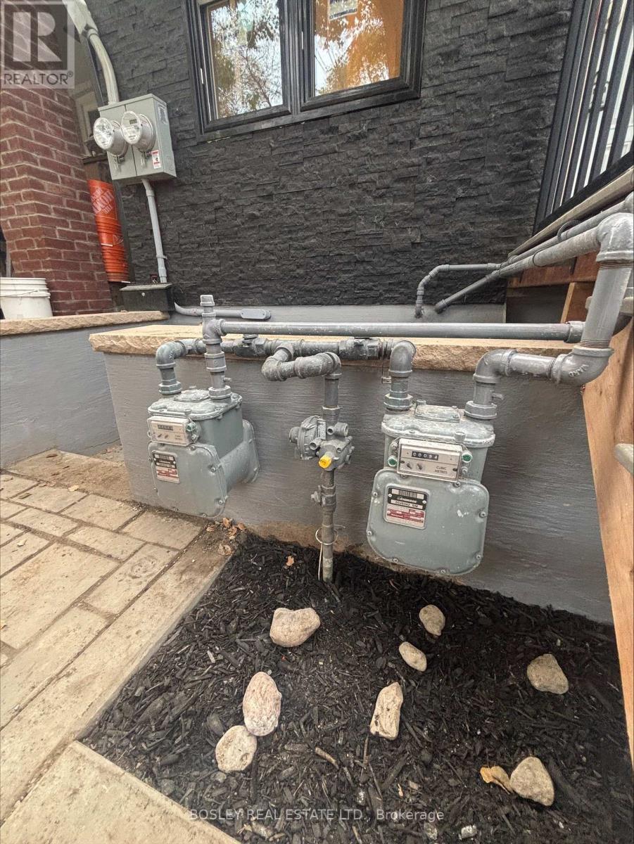 Unit # 1 - 686 Rhodes Avenue, Toronto, Ontario  M4J 4X6 - Photo 13 - E12541904