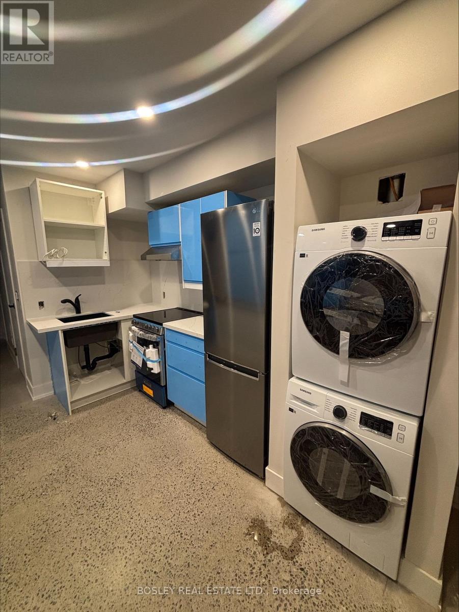 Unit # 2 - 686 Rhodes Avenue, Toronto, Ontario  M4J 4X6 - Photo 6 - E12541910